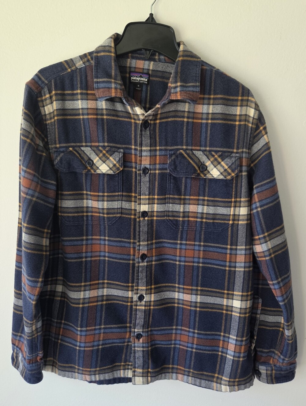 Patagonia Mens Long Sleeve Fjord Flannel Shirt, Medium, Navy Plaid 100% Cotton